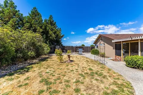 Exterior - 996 Sandpoint Dr, Rodeo, CA 94572 photo 12 of 22
