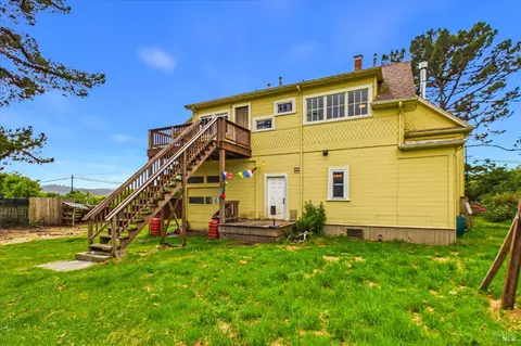 Exterior - 7110 Myrtle Ave, Eureka, CA 95503 photo 10 of 16