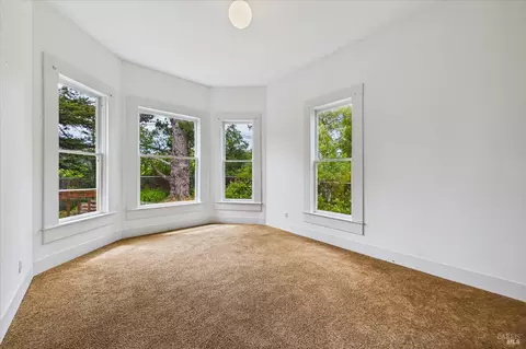 Bedroom - 7110 Myrtle Ave, Eureka, CA 95503 photo 1 of 10