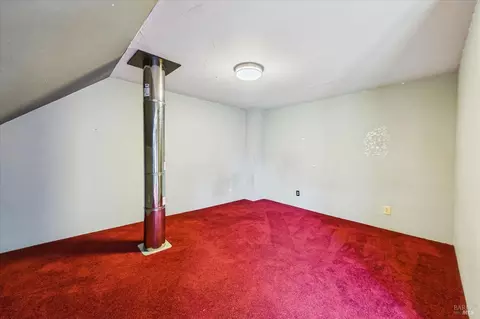Bedroom - 7110 Myrtle Ave, Eureka, CA 95503 photo 5 of 10