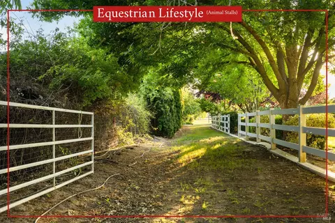 Exterior - 6811 Willow Rd, Vacaville, CA 95687 photo 21 of 37