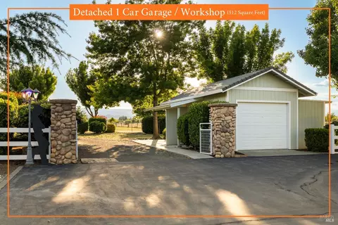 Exterior - 6811 Willow Rd, Vacaville, CA 95687 photo 2 of 37