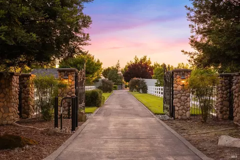 Other - 6811 Willow Rd, Vacaville, CA 95687 photo 4 of 18