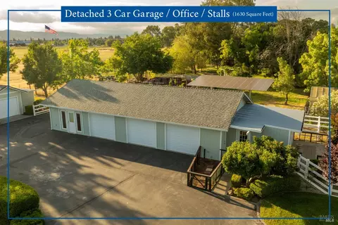Exterior - 6811 Willow Rd, Vacaville, CA 95687 photo 1 of 37