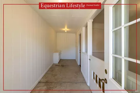 Entry Way - 6811 Willow Rd, Vacaville, CA 95687 photo 2 of 3