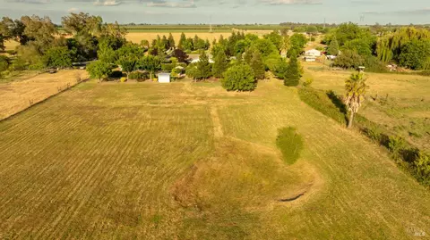 View/Area - 6811 Willow Rd, Vacaville, CA 95687 photo 9 of 17