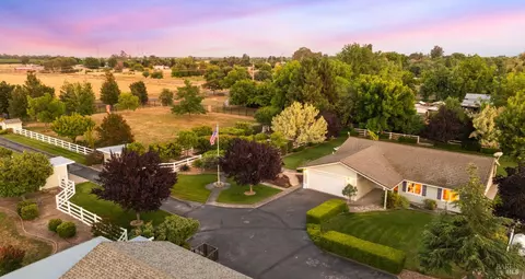 View/Area - 6811 Willow Rd, Vacaville, CA 95687 photo 7 of 17