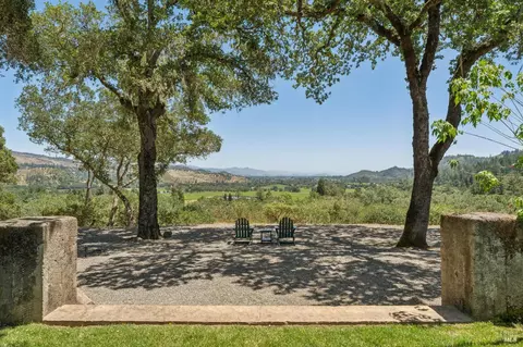 3393 Saint Helena Hwy N, Saint Helena, CA 94574