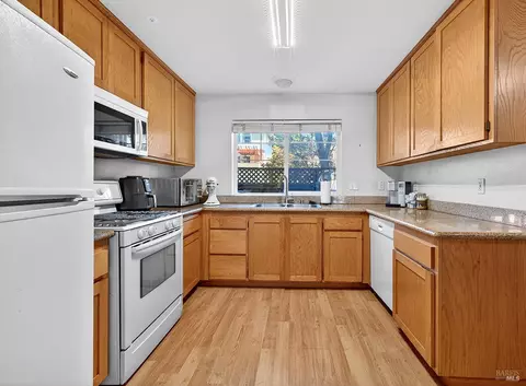 Kitchen - 777 E Cotati Ave, Rohnert Park, CA 94928 photo 1 of 2
