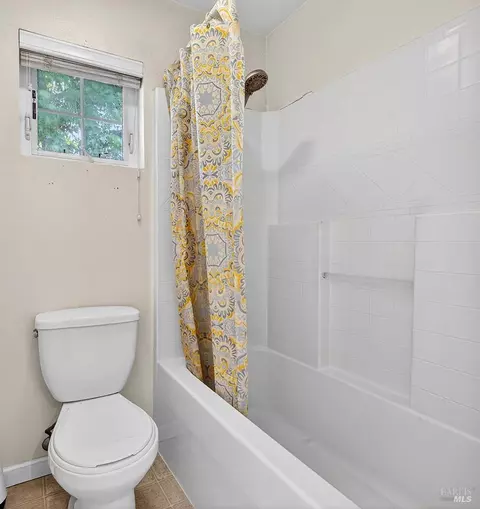 Bath - 777 E Cotati Ave, Rohnert Park, CA 94928 photo 3 of 3