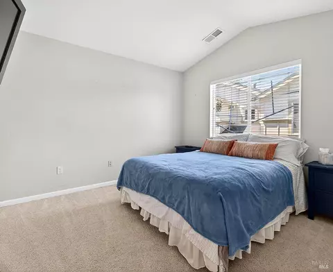 Bedroom - 777 E Cotati Ave, Rohnert Park, CA 94928 photo 9 of 9