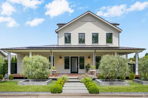 Exterior - 470 Harrington Dr, Sonoma, CA 95476 photo 2 of 19