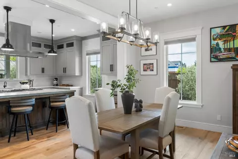 Dining - 470 Harrington Dr, Sonoma, CA 95476 photo 2 of 2