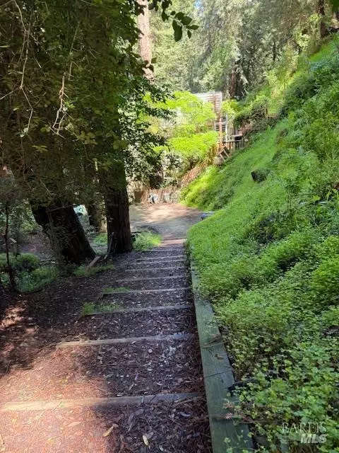Exterior - 512 Park Way, Mill Valley, CA 94941 photo 7 of 11