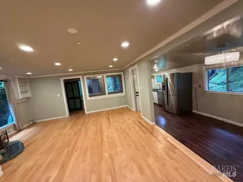 Living - 512 Park Way, Mill Valley, CA 94941 photo 7 of 9