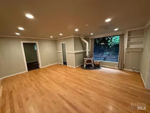 Living - 512 Park Way, Mill Valley, CA 94941 photo 5 of 9