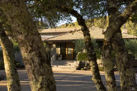 Exterior - 5850 Sharp Rd, Calistoga, CA 94515 photo 4 of 22