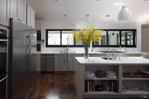 Kitchen - 5850 Sharp Rd, Calistoga, CA 94515 photo 2 of 3