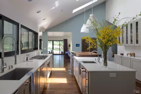 Kitchen - 5850 Sharp Rd, Calistoga, CA 94515 photo 1 of 3