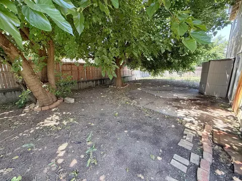 Exterior - 148 Danvers Ct, Vacaville, CA 95687 photo 2 of 5