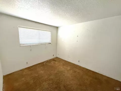 Bedroom - 148 Danvers Ct, Vacaville, CA 95687 photo 1 of 2