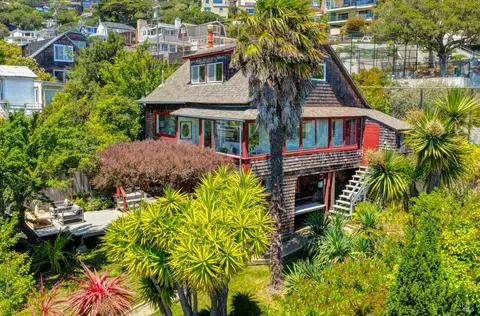 Exterior - 311 3rd St, Sausalito, CA 94965 photo 2 of 9
