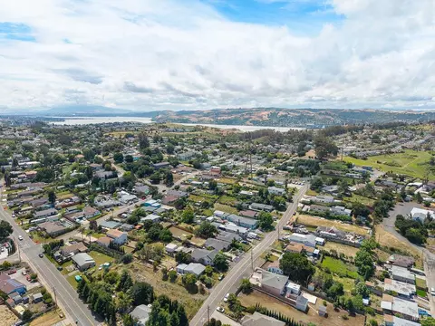 View/Area - 420 Gillcrest Ave, Vallejo, CA 94591 photo 5 of 5