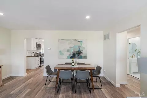Dining - 420 Gillcrest Ave, Vallejo, CA 94591 photo 1 of 2