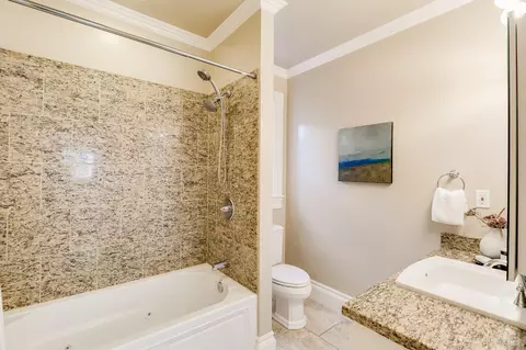Bath - 622-620 E 2nd St, Benicia, CA 94510 photo 11 of 11