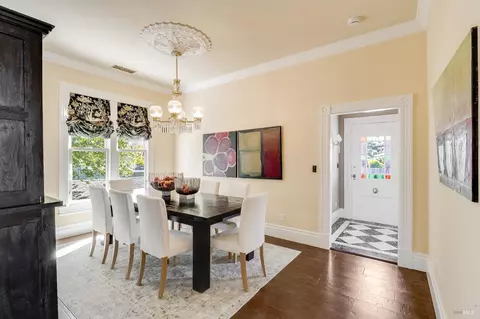 Dining - 622-620 E 2nd St, Benicia, CA 94510 photo 2 of 3