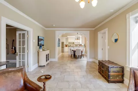 Entry Way - 622-620 E 2nd St, Benicia, CA 94510 photo 11 of 12