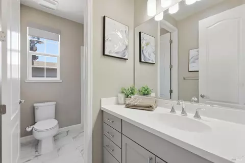 Bath - 33558 Maverick Loop, Fremont, CA 94555 photo 3 of 6