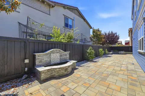 Exterior - 33558 Maverick Loop, Fremont, CA 94555 photo 9 of 9