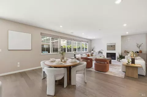 Dining - 33558 Maverick Loop, Fremont, CA 94555 photo 1 of 6