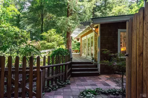 15521 Old Cazadero Rd, Guerneville, CA 95446