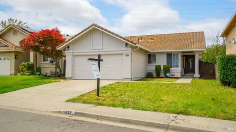5038 Lakeview Cir, Fairfield, CA 94534