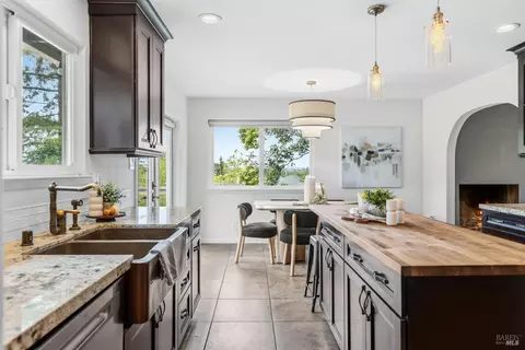 30 Montecito Blvd, Napa, CA 94559