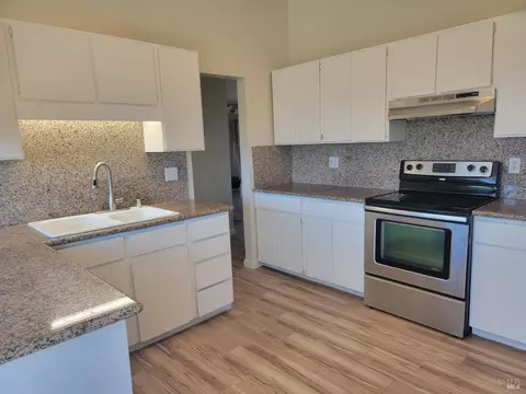Kitchen - 103 Pueblo Way, Vallejo, CA 94591 photo 2 of 2