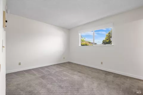 Bedroom - 405 Ely Blvd S, Petaluma, CA 94954 photo 2 of 6
