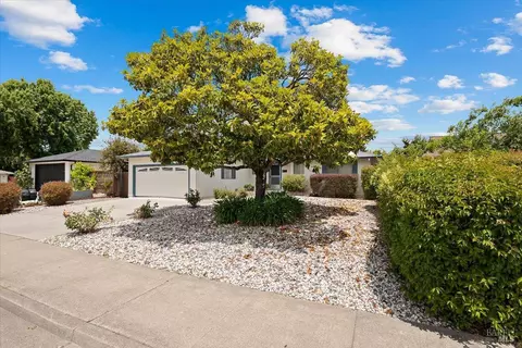 Exterior - 405 Ely Blvd S, Petaluma, CA 94954 photo 11 of 11