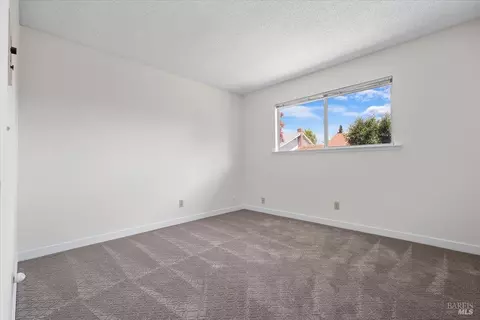 Bedroom - 405 Ely Blvd S, Petaluma, CA 94954 photo 5 of 6