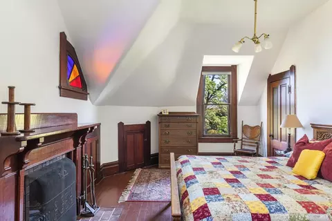 Bedroom - 2875 Woolsey Rd, Windsor, CA 95492 photo 7 of 8