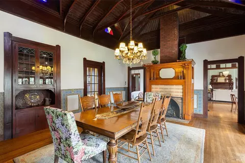Dining - 2875 Woolsey Rd, Windsor, CA 95492 photo 3 of 3
