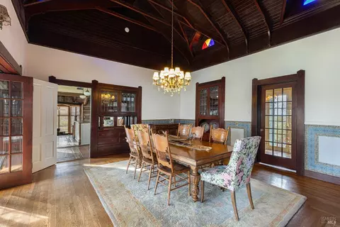 Dining - 2875 Woolsey Rd, Windsor, CA 95492 photo 2 of 3