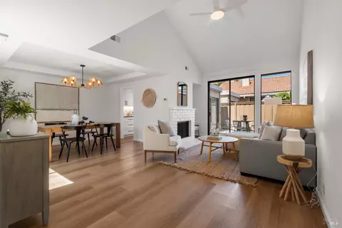 1410 Candelero Dr, Walnut Creek, CA 94598
