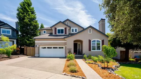 1450 Nighthawk Pl, Santa Rosa, CA 95409