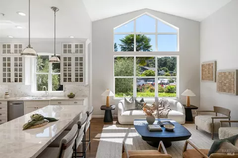 101 Madera Del Presidio Dr, Corte Madera, CA 94925