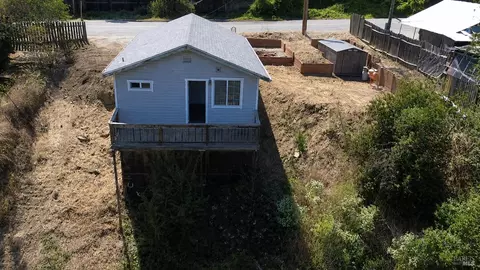 Exterior - 4591 N State St, Ukiah, CA 95482 photo 4 of 5