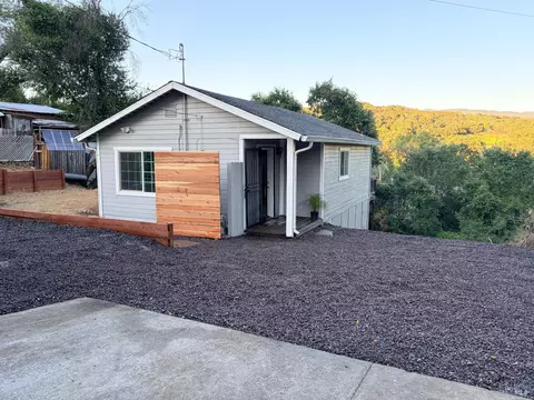 Exterior - 4591 N State St, Ukiah, CA 95482 photo 1 of 5