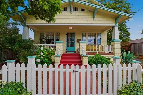 Exterior - 1134 Willow Ave, Napa, CA 94559 photo 4 of 19